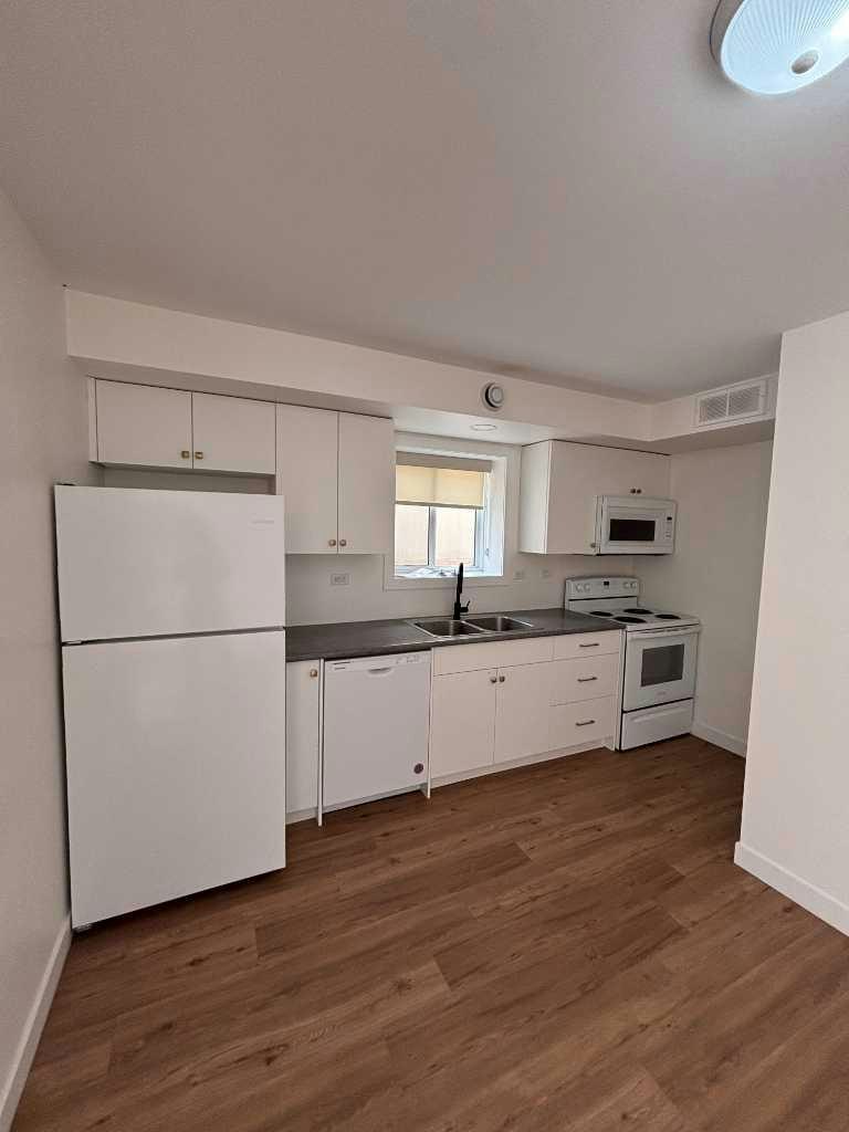 E-6014 54 Street, Taber, AB, T1G 1K3 - 3