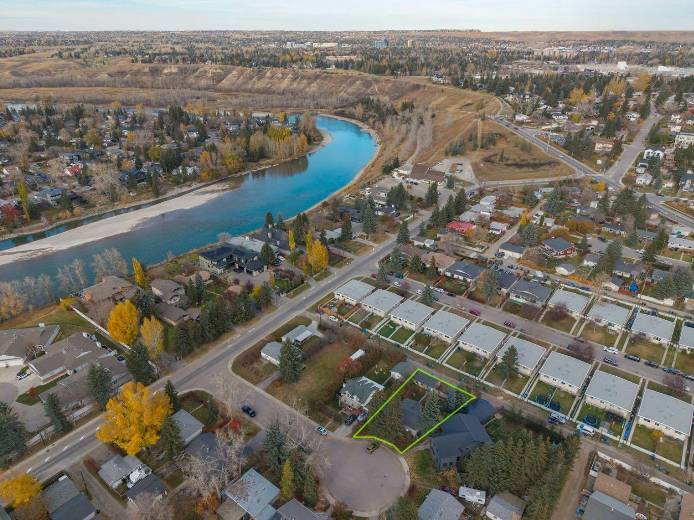 5216 18 Avenue NW, Calgary, AB, T3B 0R3