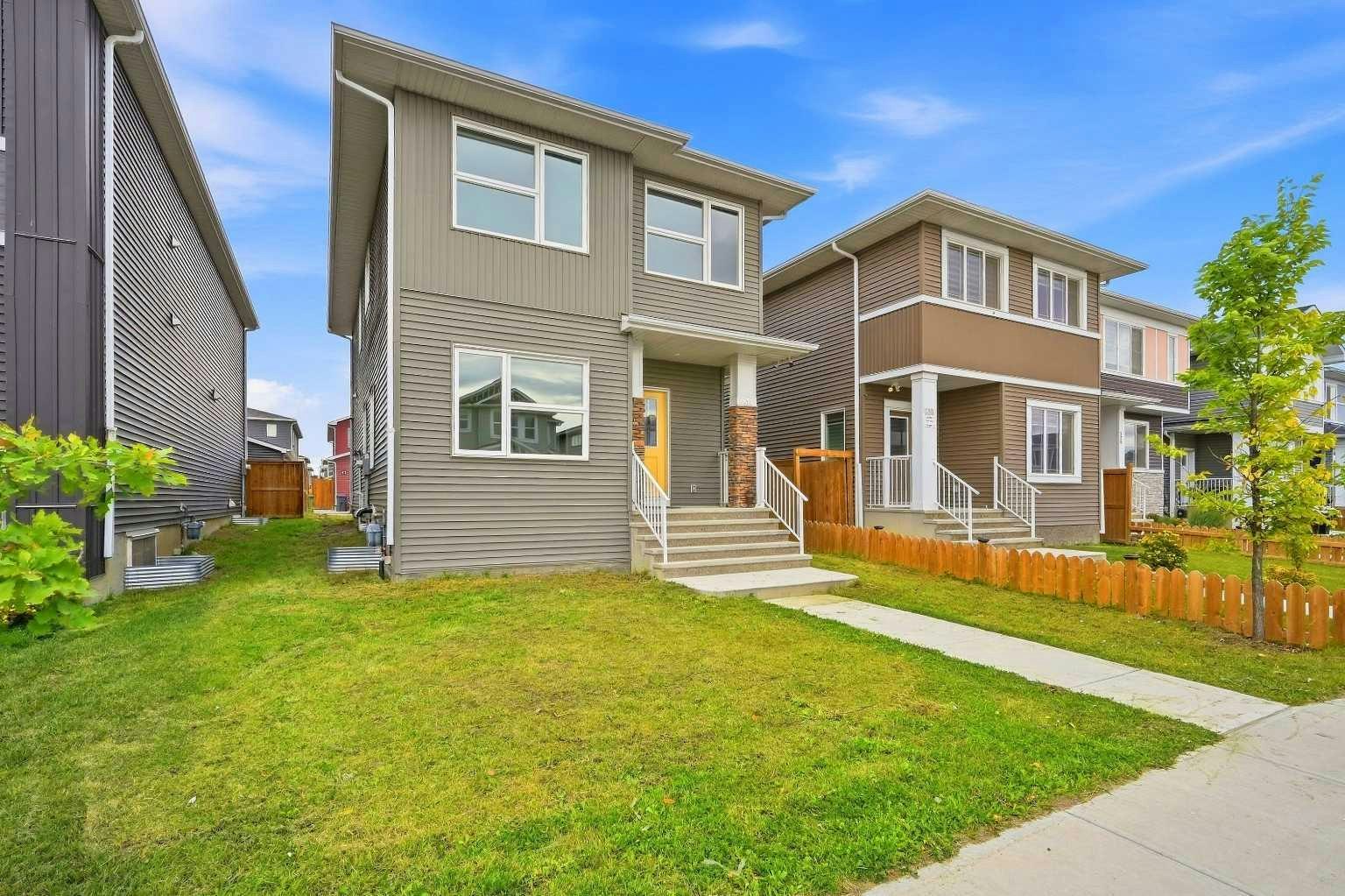 234 Chelsea Heath, Chestermere, AB, T1X 2N5