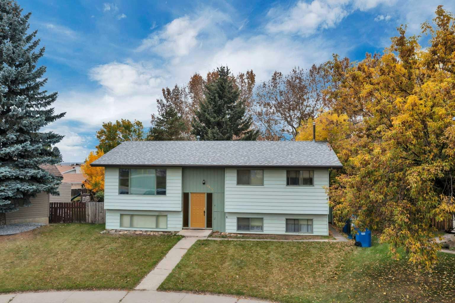 5724 57 Street Close, Rocky Mountain House, AB, T4T 1H8