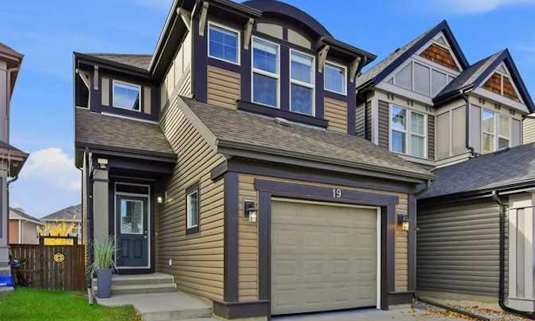 19 Auburn Crest Manor SE