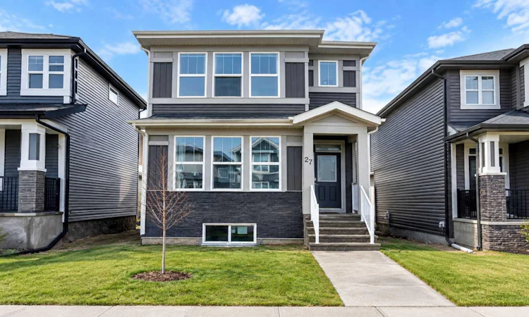 27 Cornerstone Green NE