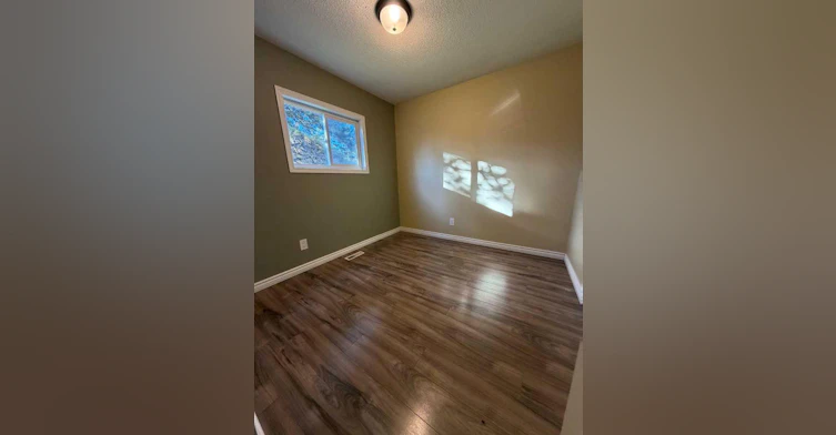 B-11320 97 Street, Grande Prairie, AB, T8V 3M9 - 9