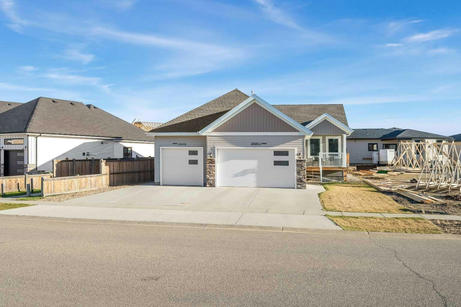 2005 61 Avenue, Lloydminster City West, AB, T9V 3R2