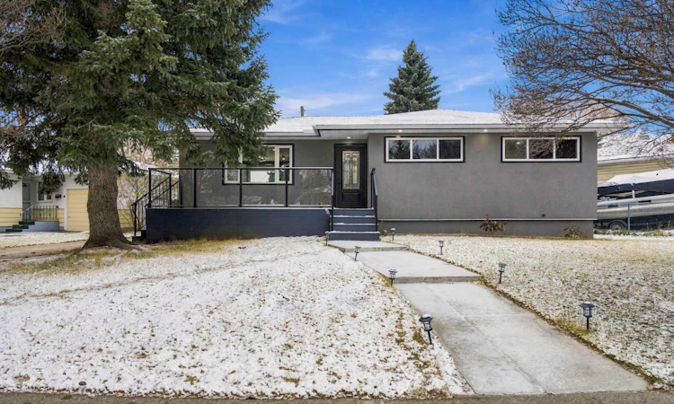 45 Westover Drive SW