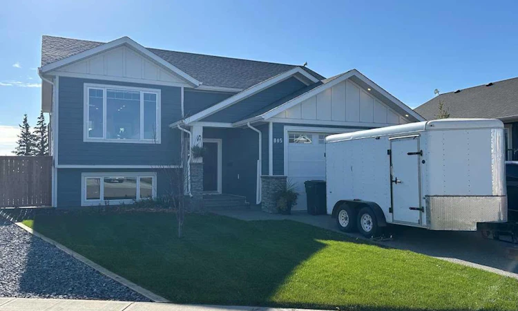 805 Sunset Place