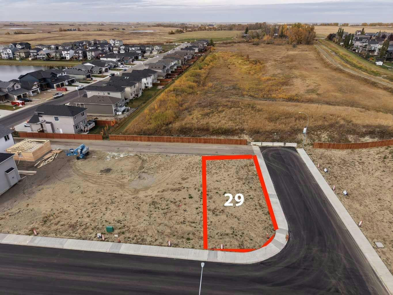 4 Lakewood Way, Strathmore, AB, T1P 2J5