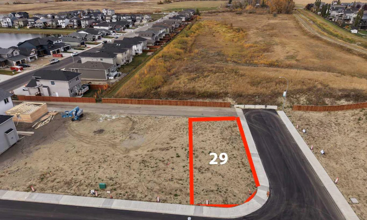 4 Lakewood Way