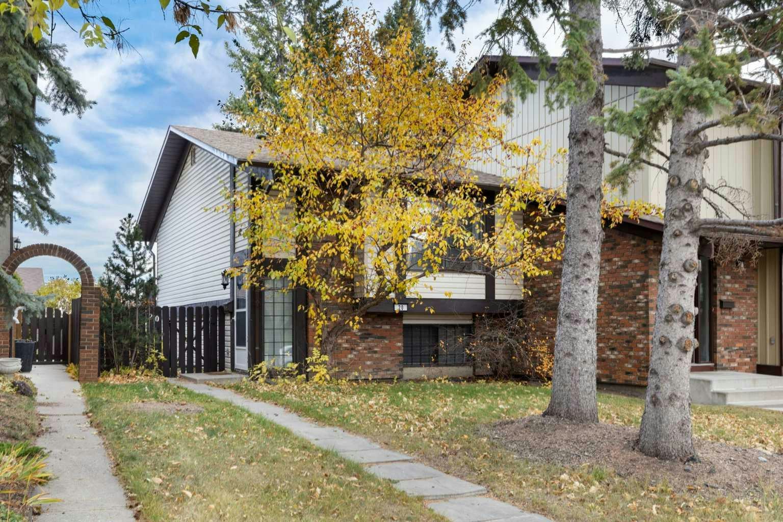 20 Dalhousie Crescent NW, Calgary, AB, T3A 2H8