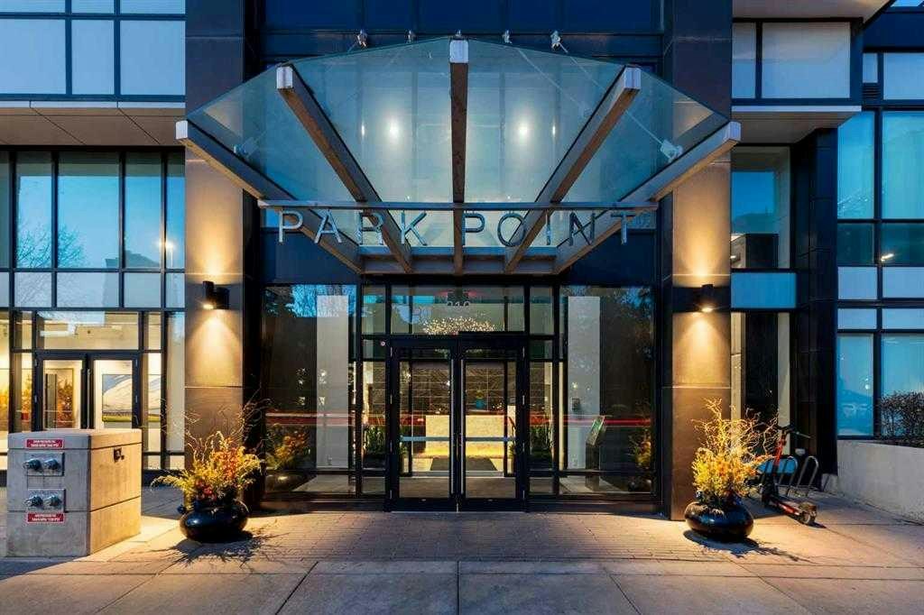1902-310 12 Avenue SW, Calgary, AB, T2R 1B5