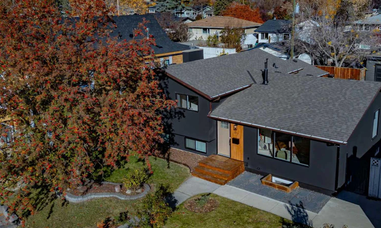 67 Alderwood Close SE
