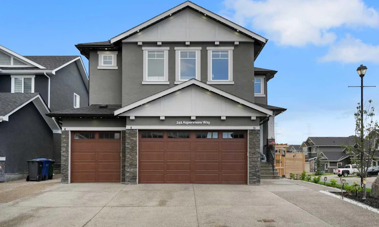 241 Aspenmere Way