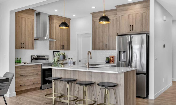 40 Lewiston Common NE