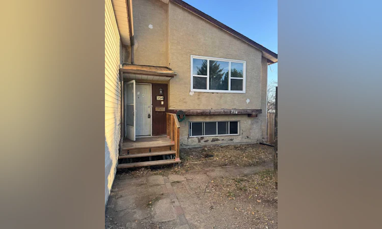 354 Fonda Way SE