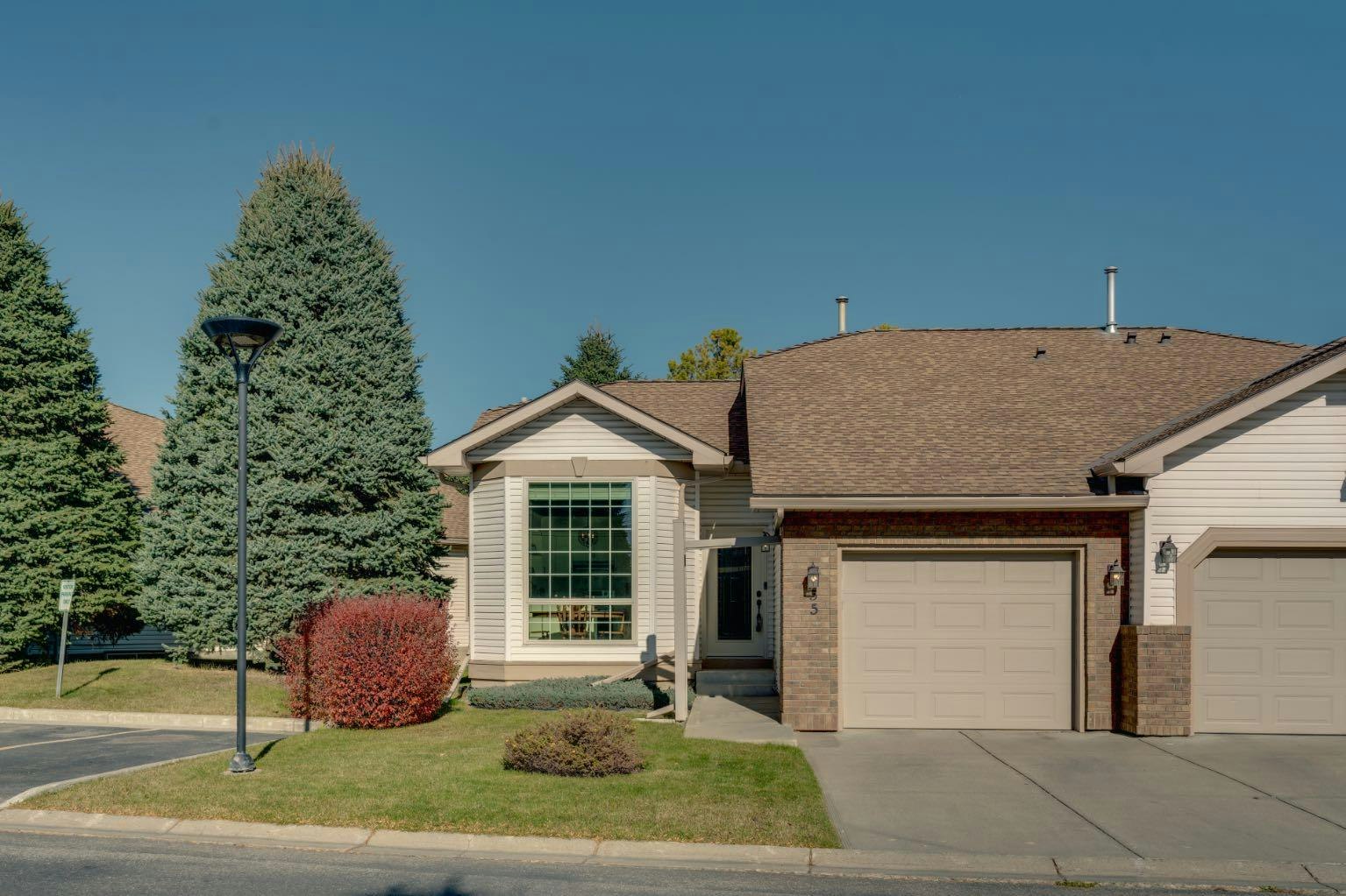 55 Douglas Woods Park SE, Calgary, AB, T2Z 2K6