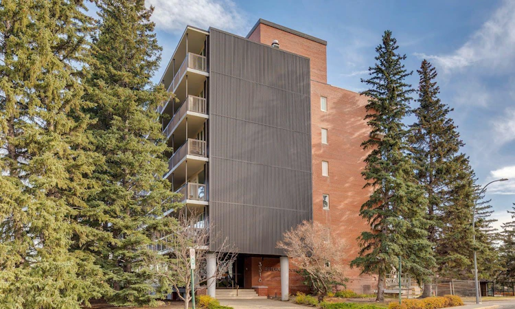 603-3316 Rideau Place SW