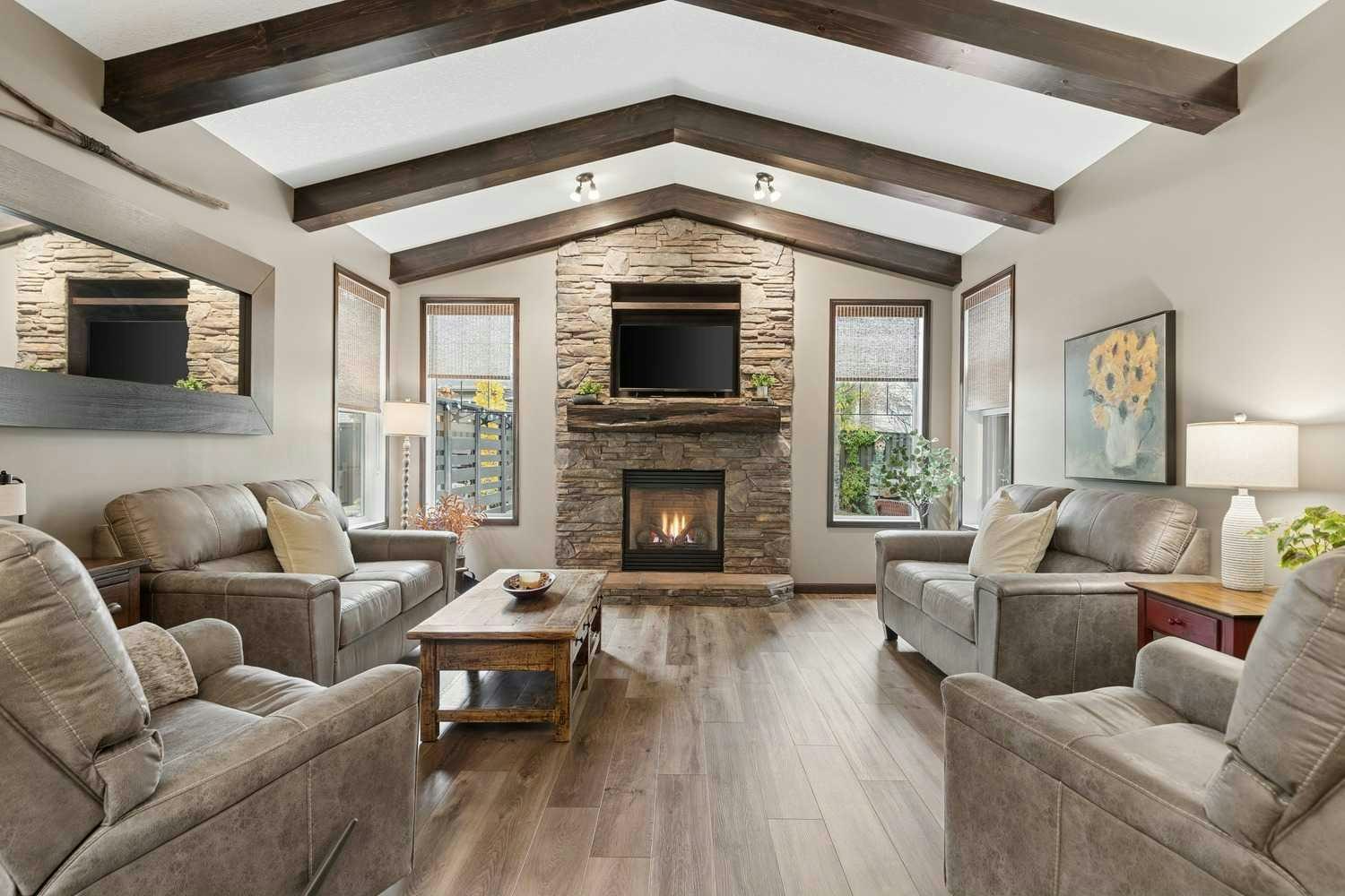 32 Cranarch Bay SE, Calgary, AB, T3M 0W6