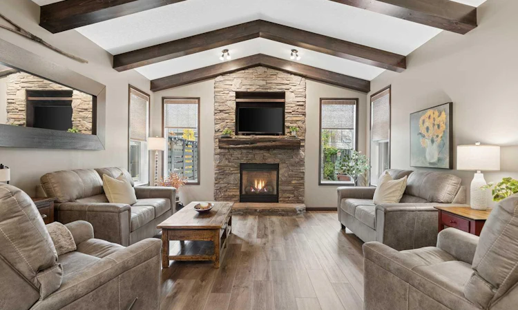 32 Cranarch Bay SE