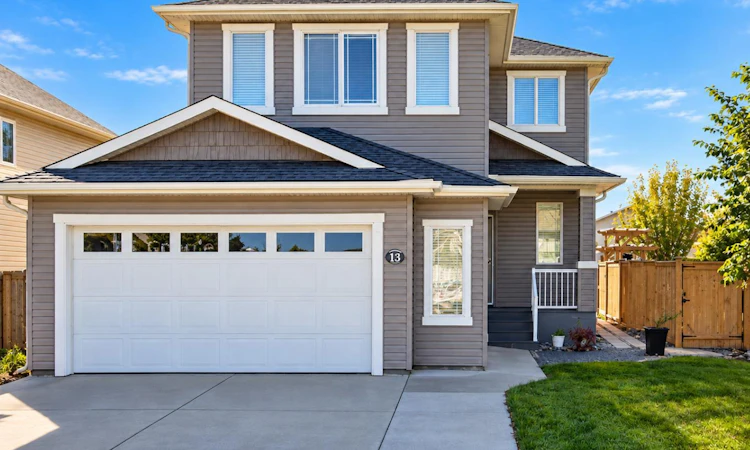 14 Thyrza Burkitt Place