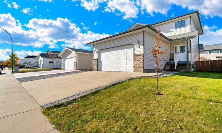 38 Sunrise Road SW