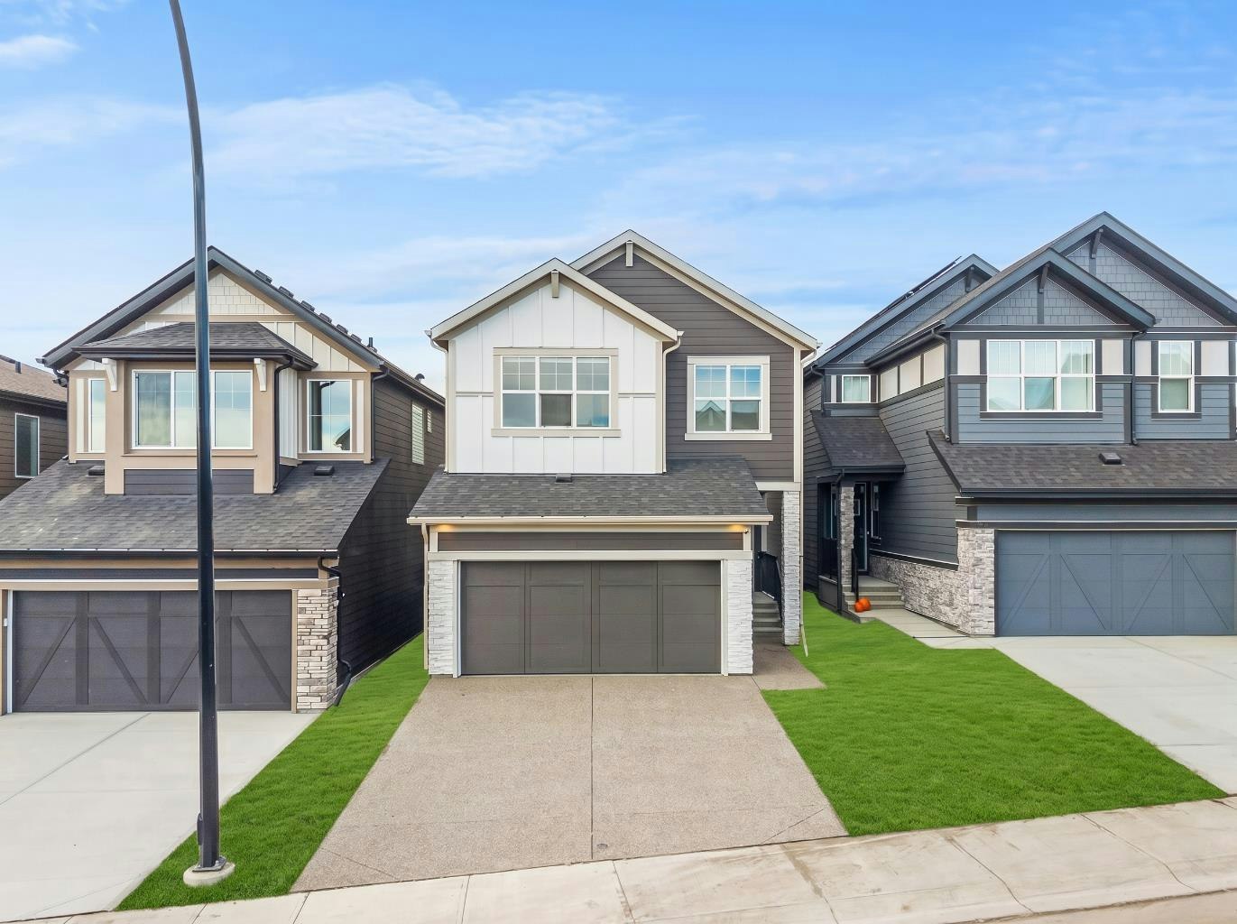 42 Legacy Reach Circle SE, Calgary, AB, T2X 3C7
