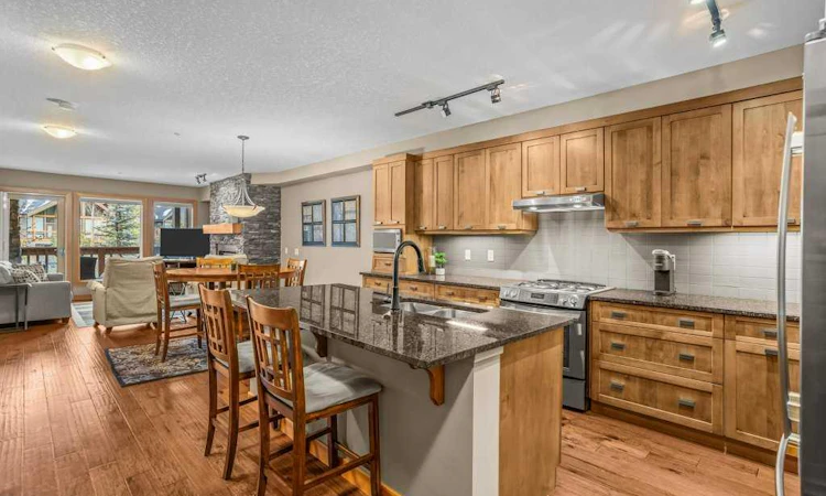 206-106 Stewart Creek Landing