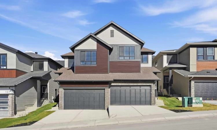 111 Heritage Manor