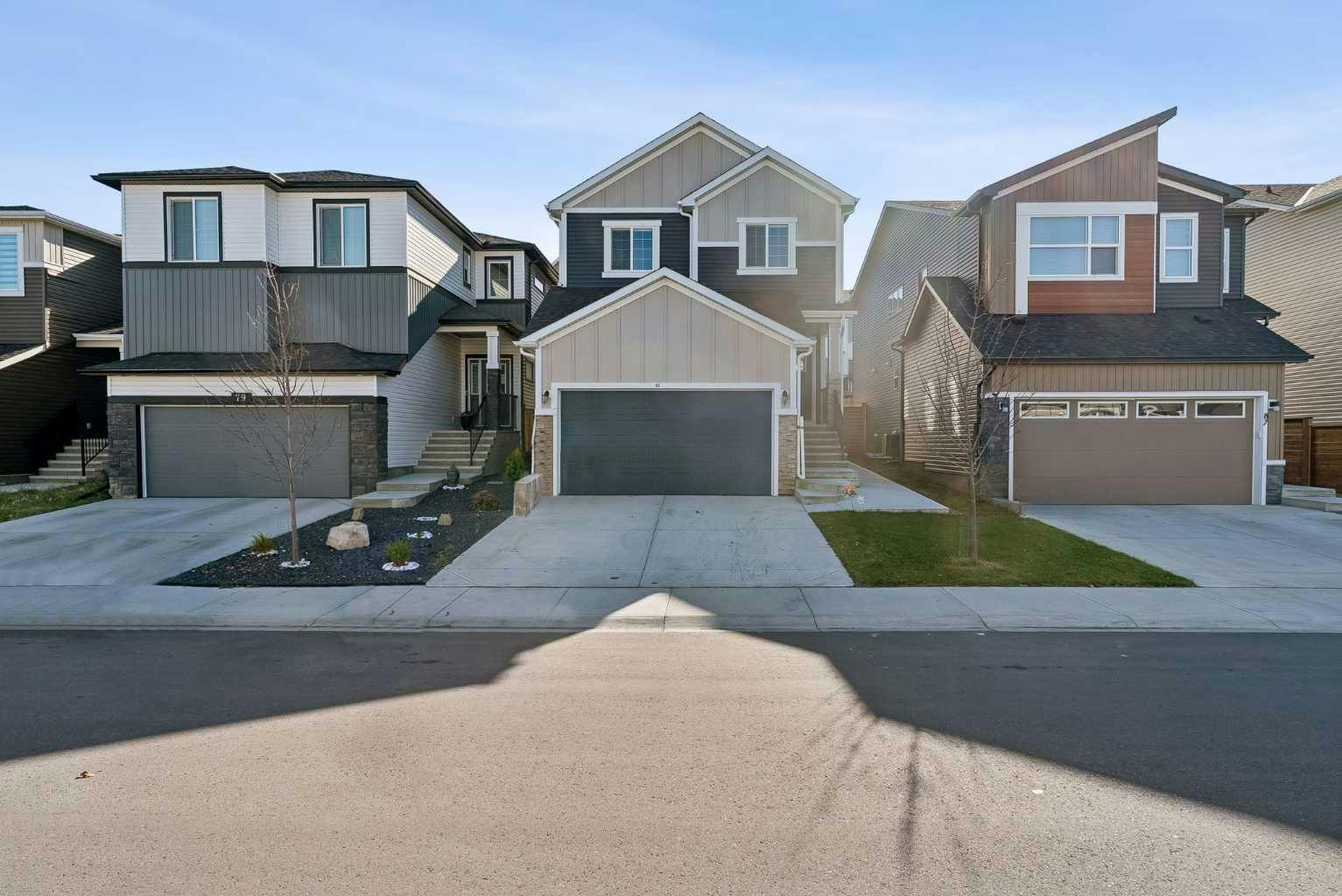 83 Amblehurst Link NW, Calgary, AB, T3P 2A2