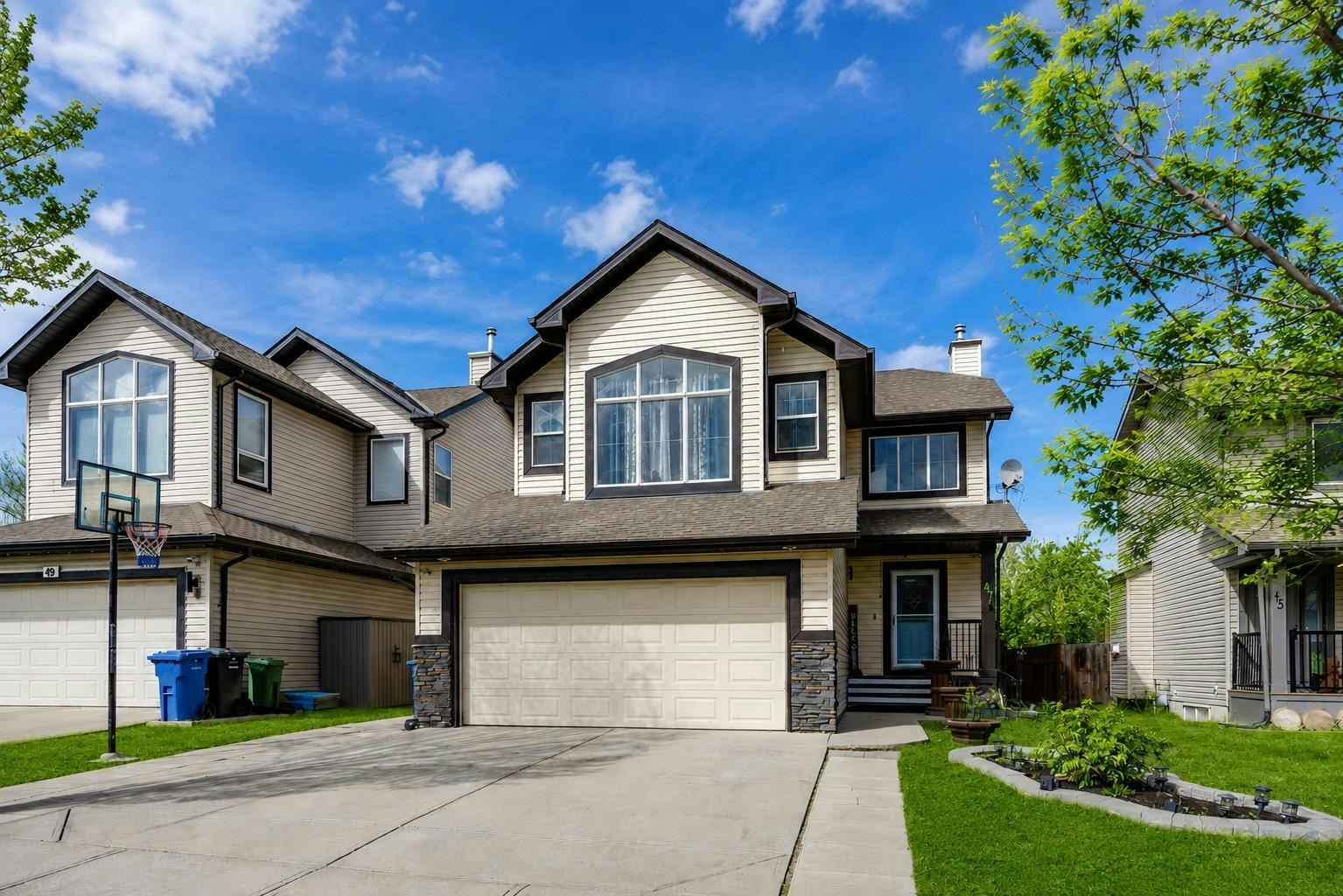 47 Westmount Road, Okotoks, AB, T1S 2J3