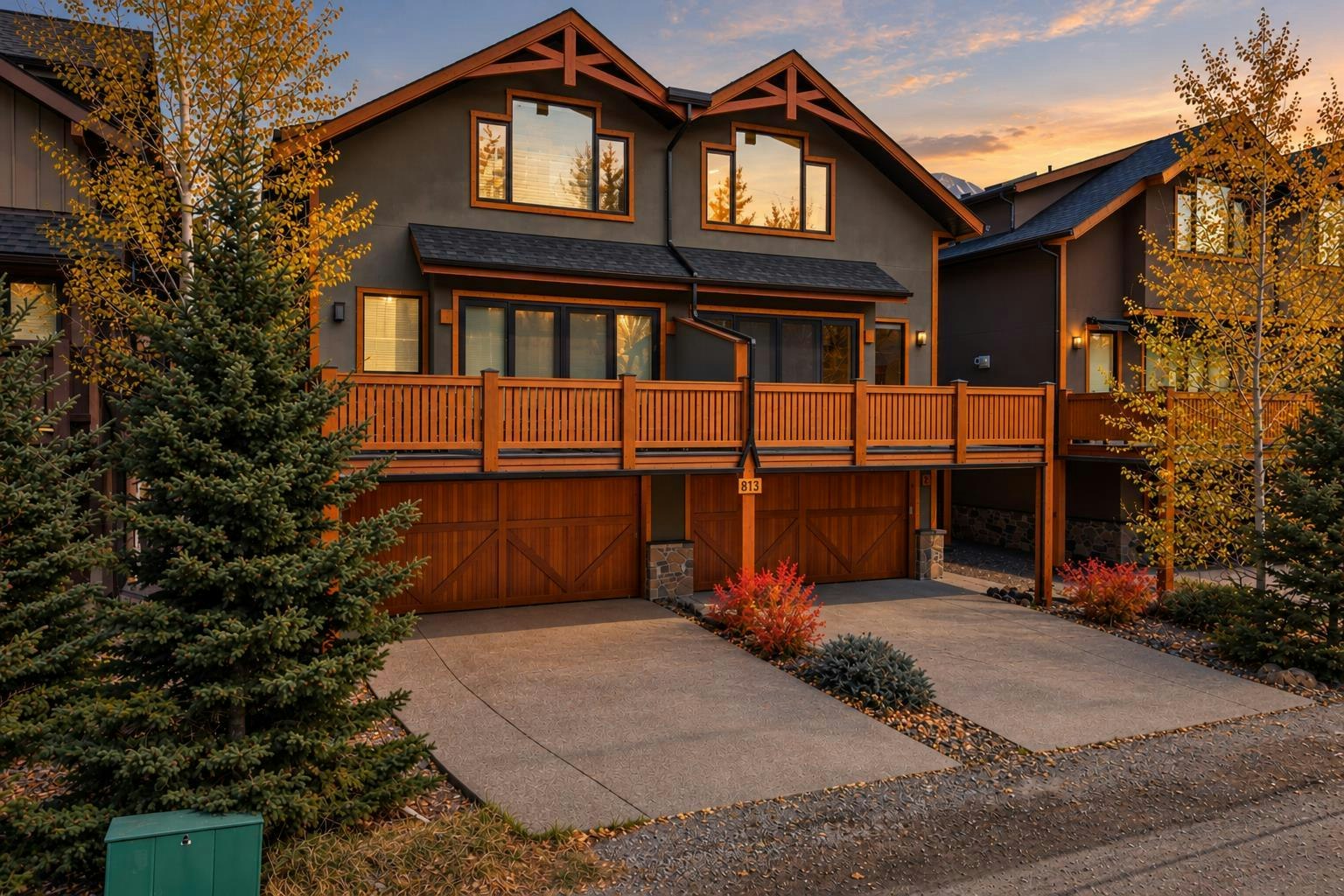 2-813 4th Street, Canmore, AB, T1W 2G9