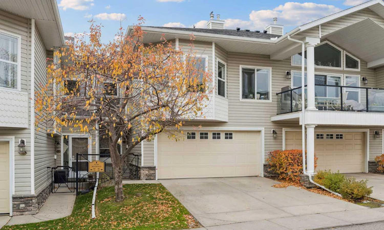 84 Rocky Vista Terrace NW
