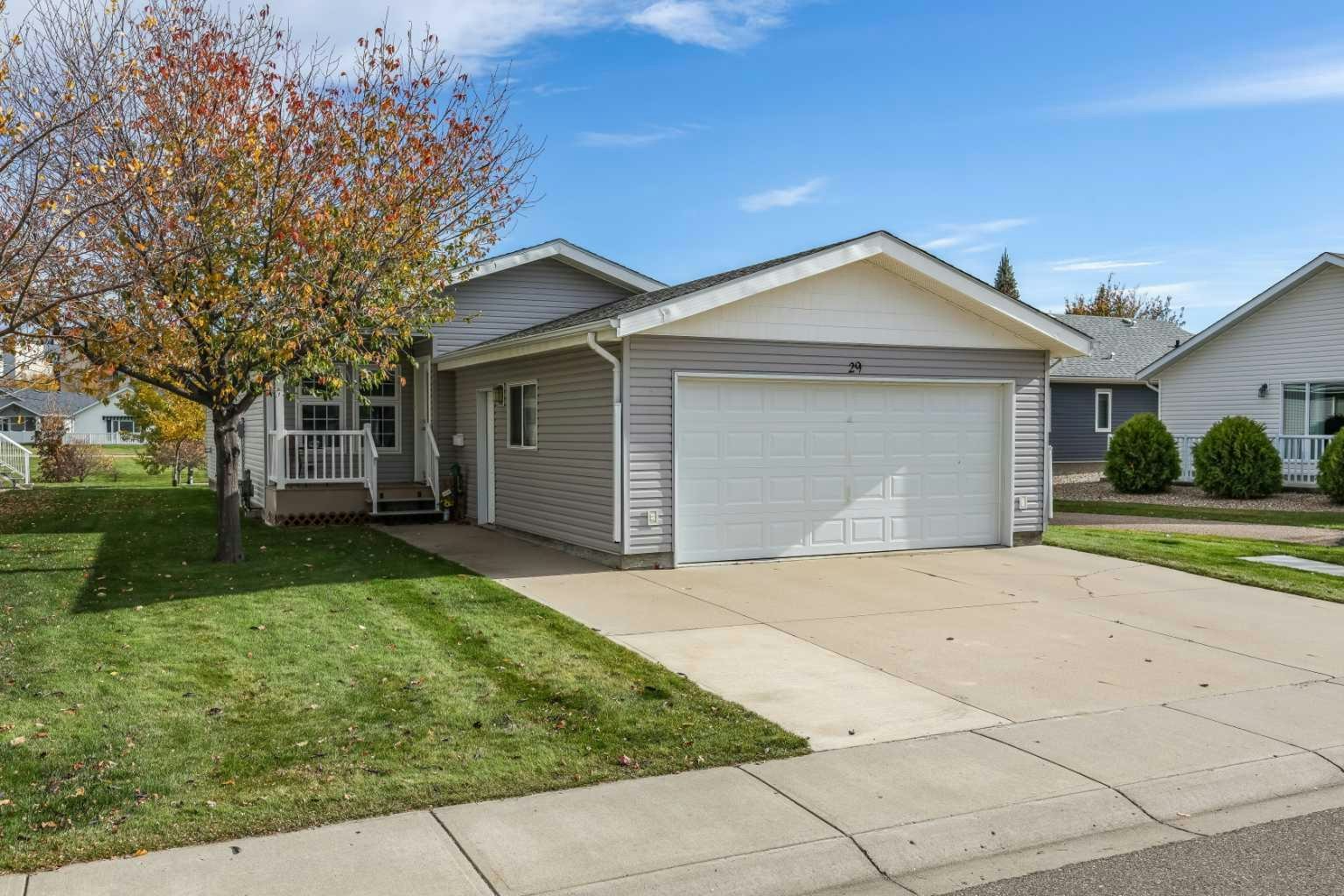 29 Chartwell Place SE, Medicine Hat, AB, T1B 0E2