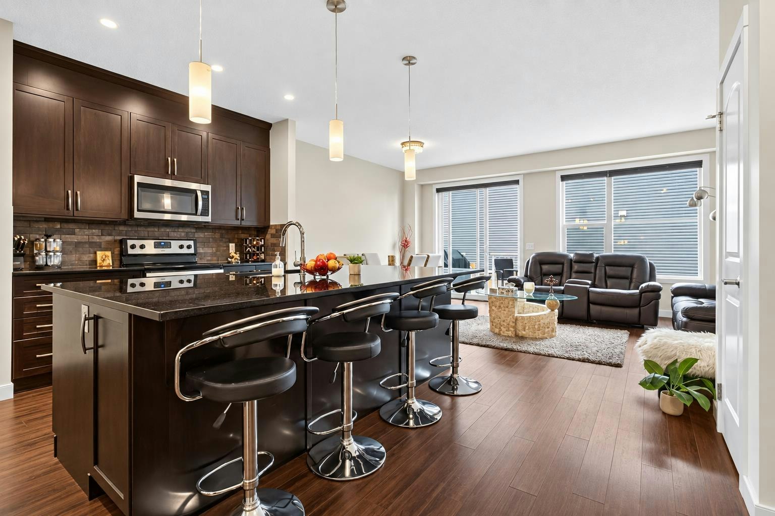 40 Sage Bluff Way NW, Calgary, AB, T3R 1T1