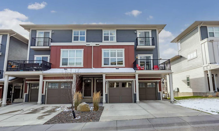 407-428 Nolan Hill Drive NW