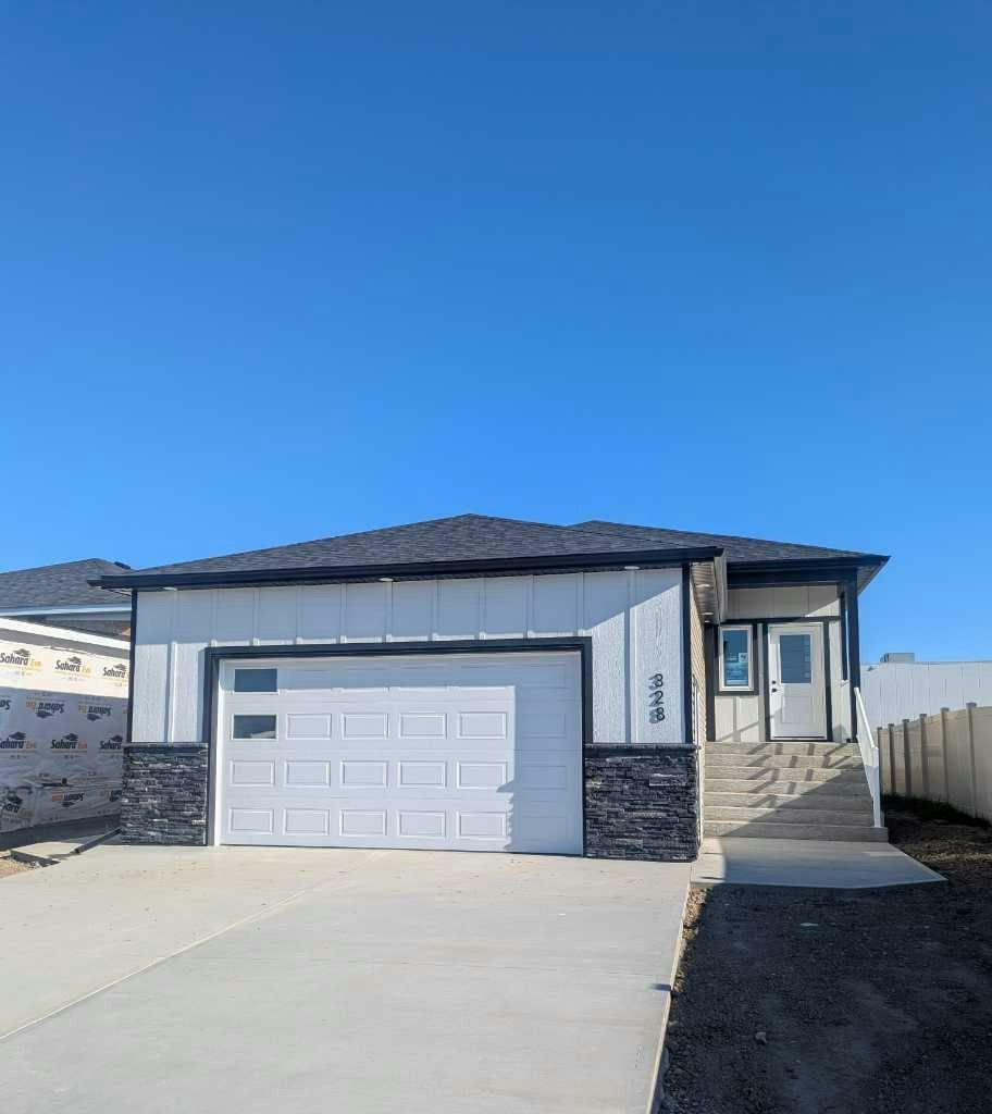 328 Somerside Road SE, Medicine Hat, AB, T1B 0R2