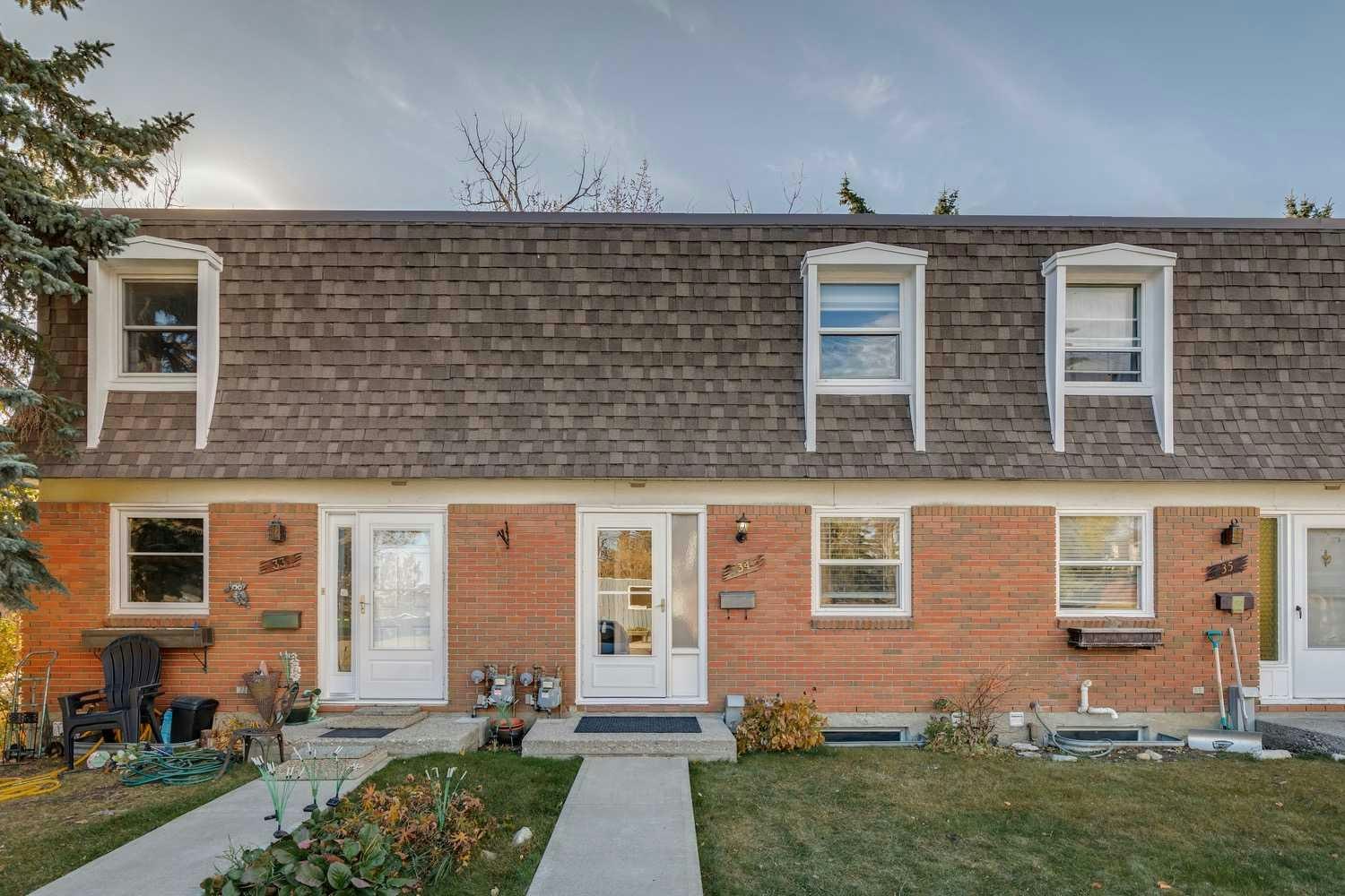 34-330 Canterbury Drive SW, Calgary, AB, T2W 1H6