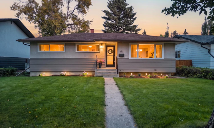 151 Fyffe Road SE