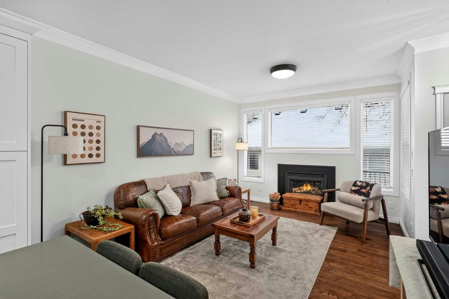 37 Prestwick Park SE, Calgary, AB, T2X 3V3