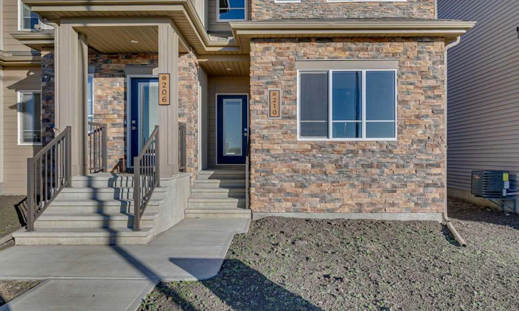 210 Heartwood Parade SE