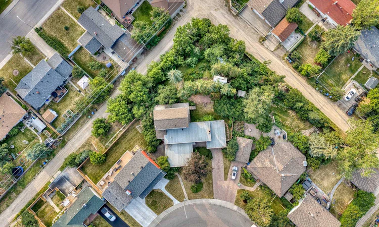 15 Glenview Drive SW