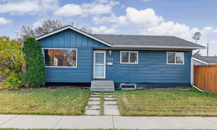 636 Avery Place SE