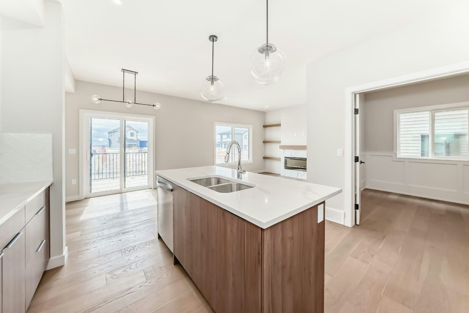 4 Heritage Mews, Cochrane, AB, T4C 2J8