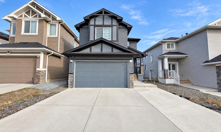 197 Baysprings Gardens SW