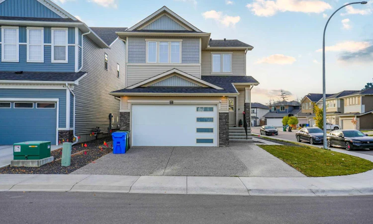 168 Evansfield Close NW