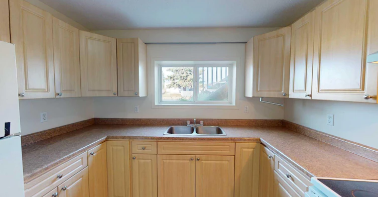 B-5731 Evergreen Drive, High Prairie, AB, T0G 1E0 - 5