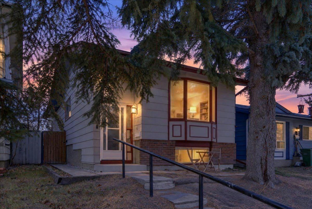 219 Sunvale Crescent SE, Calgary, AB, T2X 2P8