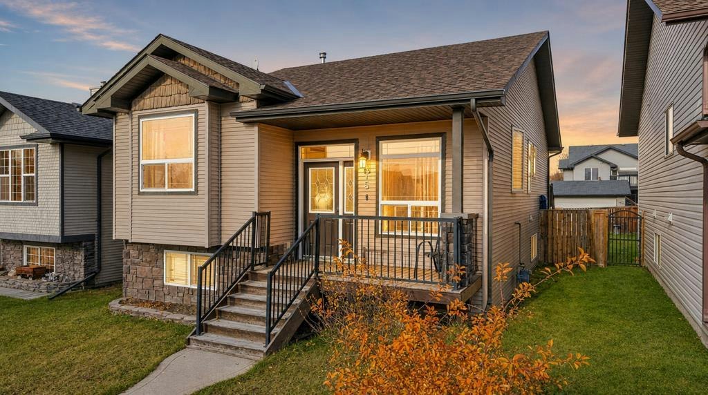 15 Inkster Close, Red Deer, AB, T4R 0A7