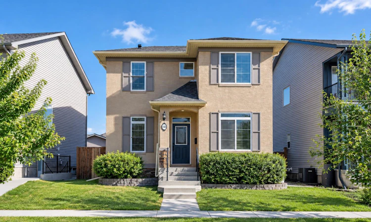 195 Elgin Rise SE