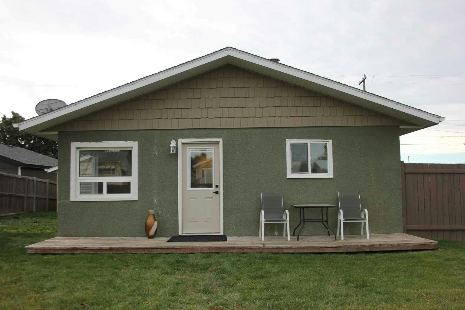 4839 52 Avenue, Eckville, AB, T0M 0X0