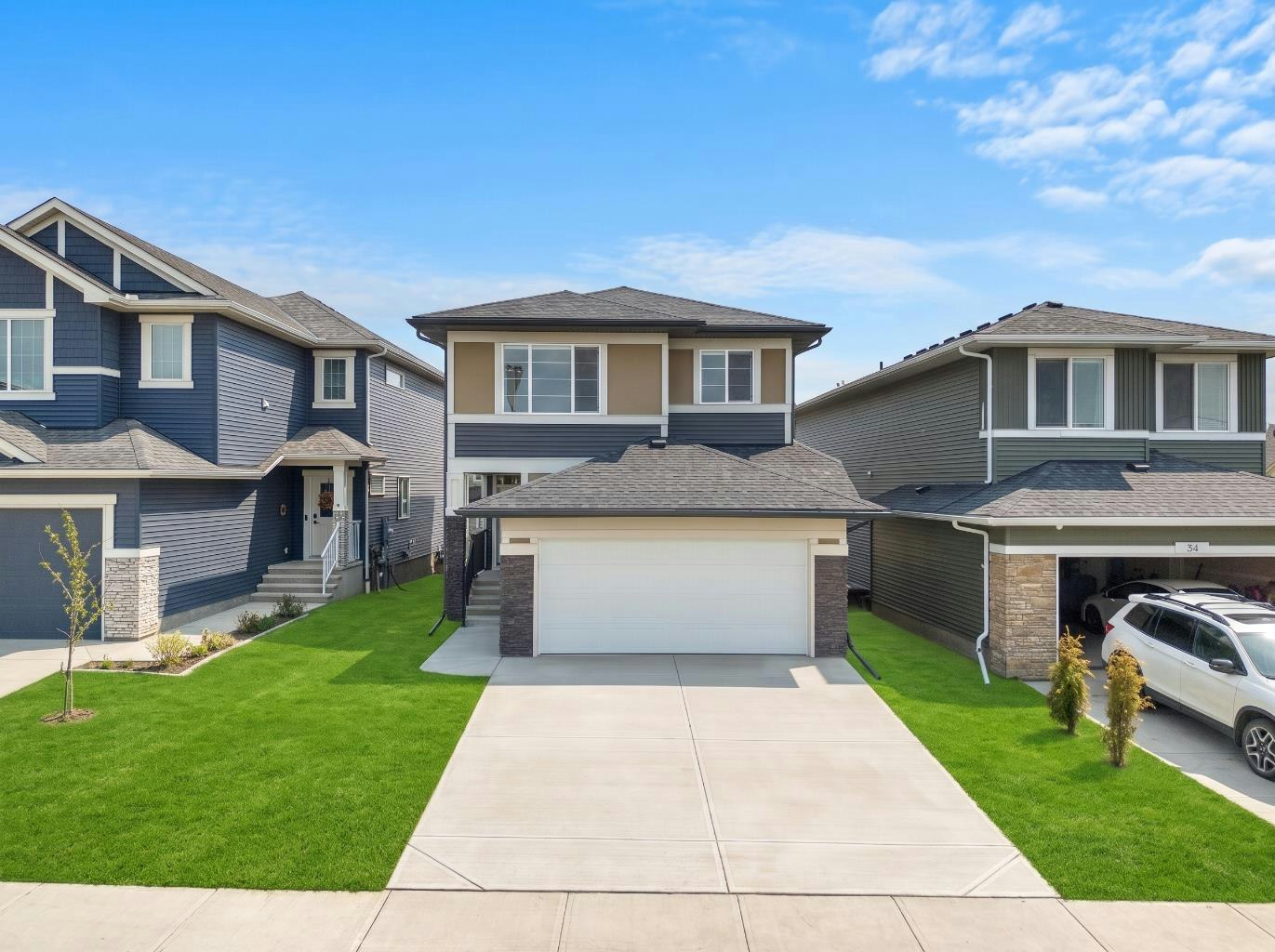 32 Snowberry Lane, Okotoks, AB, T1S 5X9